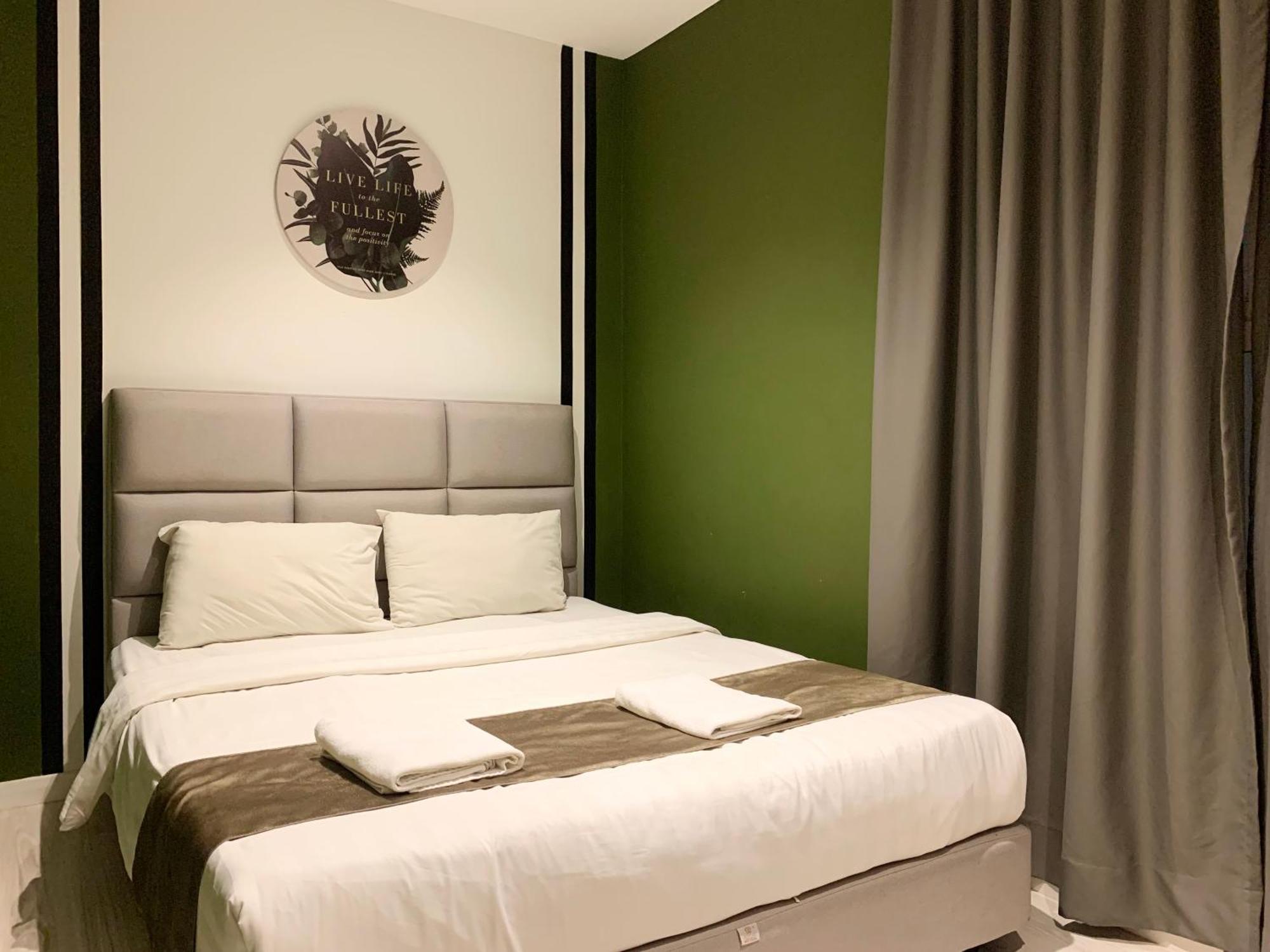 Sunset Seaview Vacation Condos @ Infinity Avenue Kota Kinabalu Quarto foto